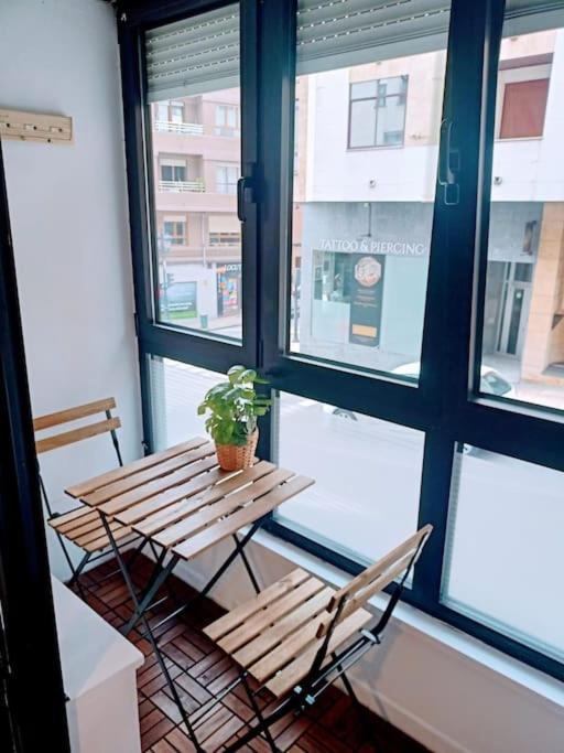 Апартаменты Apartamento Entre Estaciones Овьедо Экстерьер фото